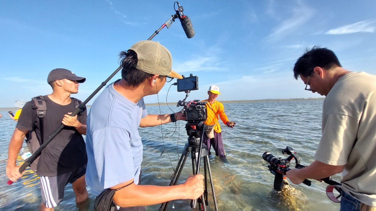 玖大攝影租相機鏡頭服務：兩岸一味電視節目，澎湖石滬篇，紀錄幕後花絮照
