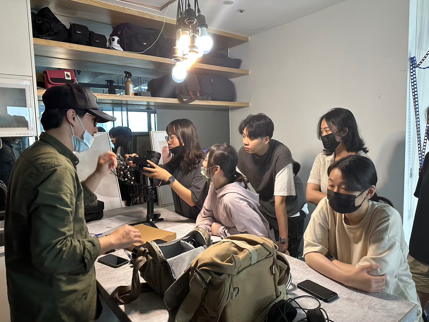 玖大攝影租相機鏡頭服務：學生畢製5折優惠，門市體驗互動過程