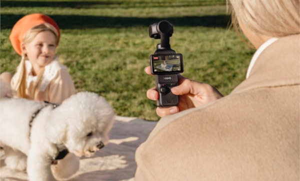 DJI Pocket 3 1吋感光元件與三軸增穩，夜拍效果驚人